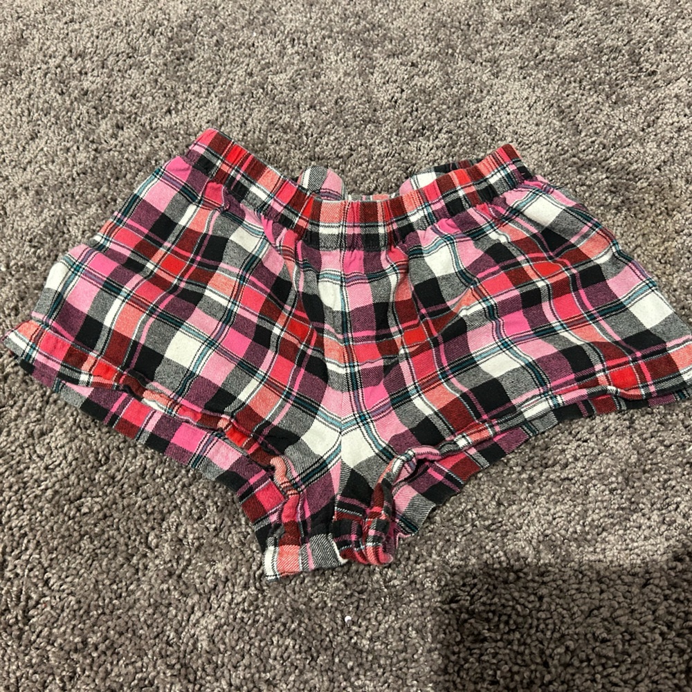 Plaid pajama shorts